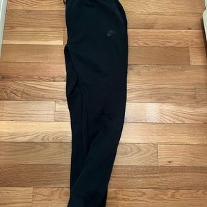 Nike Tech Sweatpants